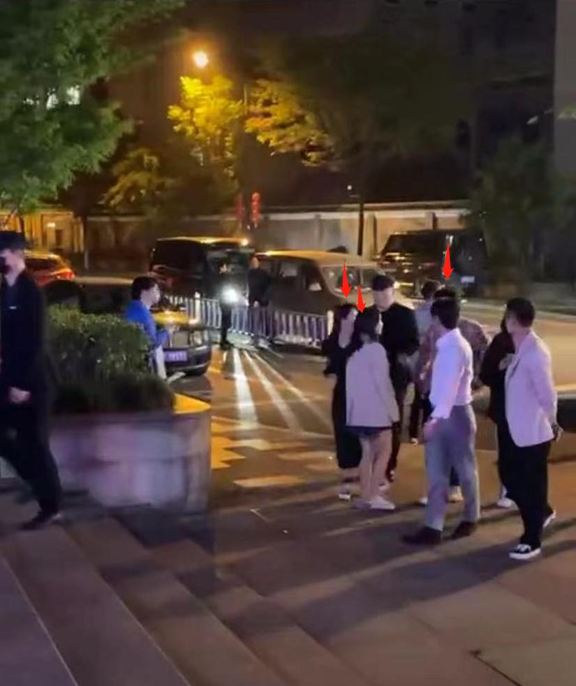 王思聪与酒吧网红,王思聪夜店买醉又换网红女友了吗