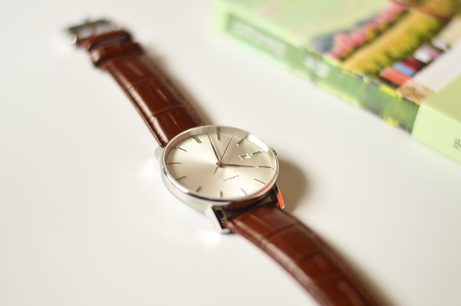便宜手动机械表推荐,轻派机械表499