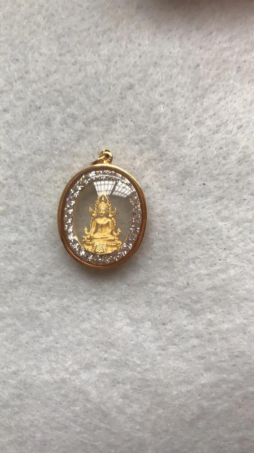 在泰国旅游的中国大妈,父母花了几十万出国