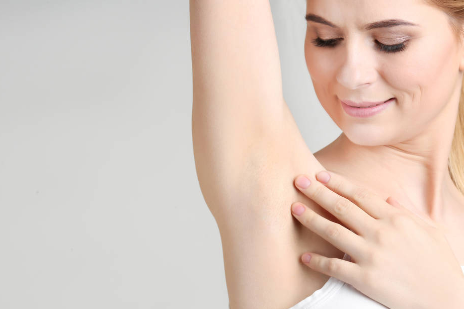 刮腋毛会影响自己的运气吗,刮腋毛有危害吗