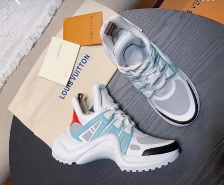 学生党必入老爹鞋,学生党老爹鞋平价又有质量