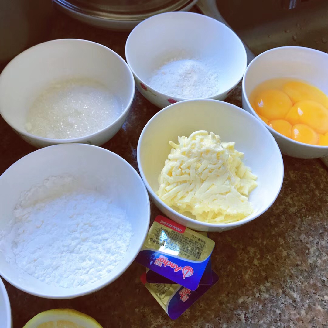 这样做出来的轻芝士蛋糕，口感贼好，屡试不爽！