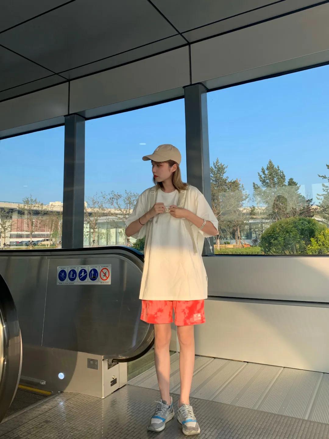 什么颜色的扎染好看,穿搭蓝色系过年