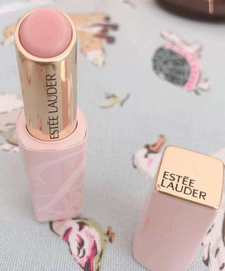 秋冬亲肤润唇膏,秋冬滋润防裂唇膏