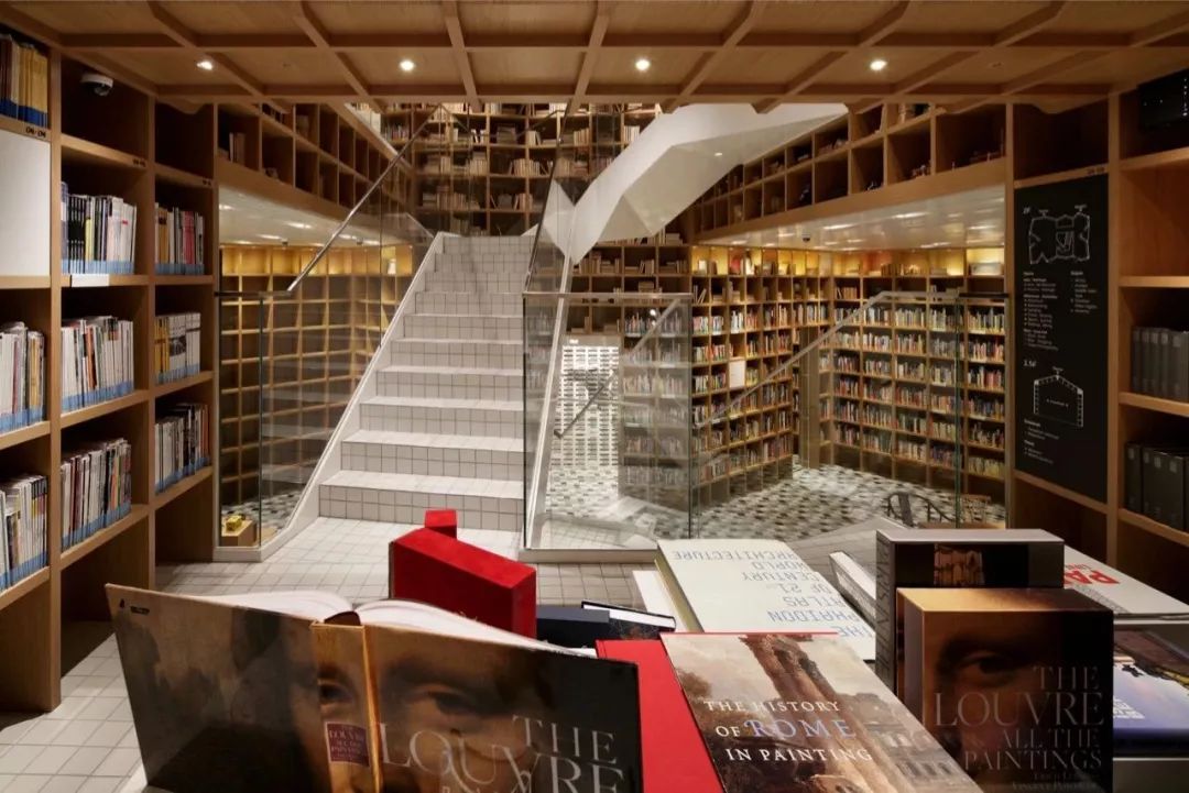 深度解析优衣库成功之秘,优衣库从生产到门店的过程