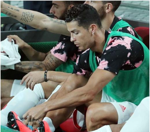 尤文图斯嘲讽,尤文怒批萨里完整视频