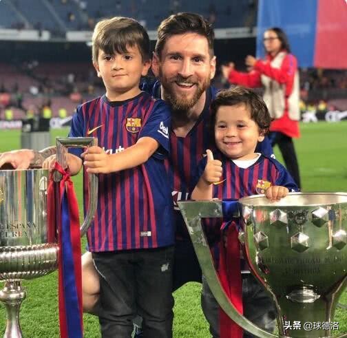 16年世界足球先生颁奖典礼,2016年世界足球先生和金球奖