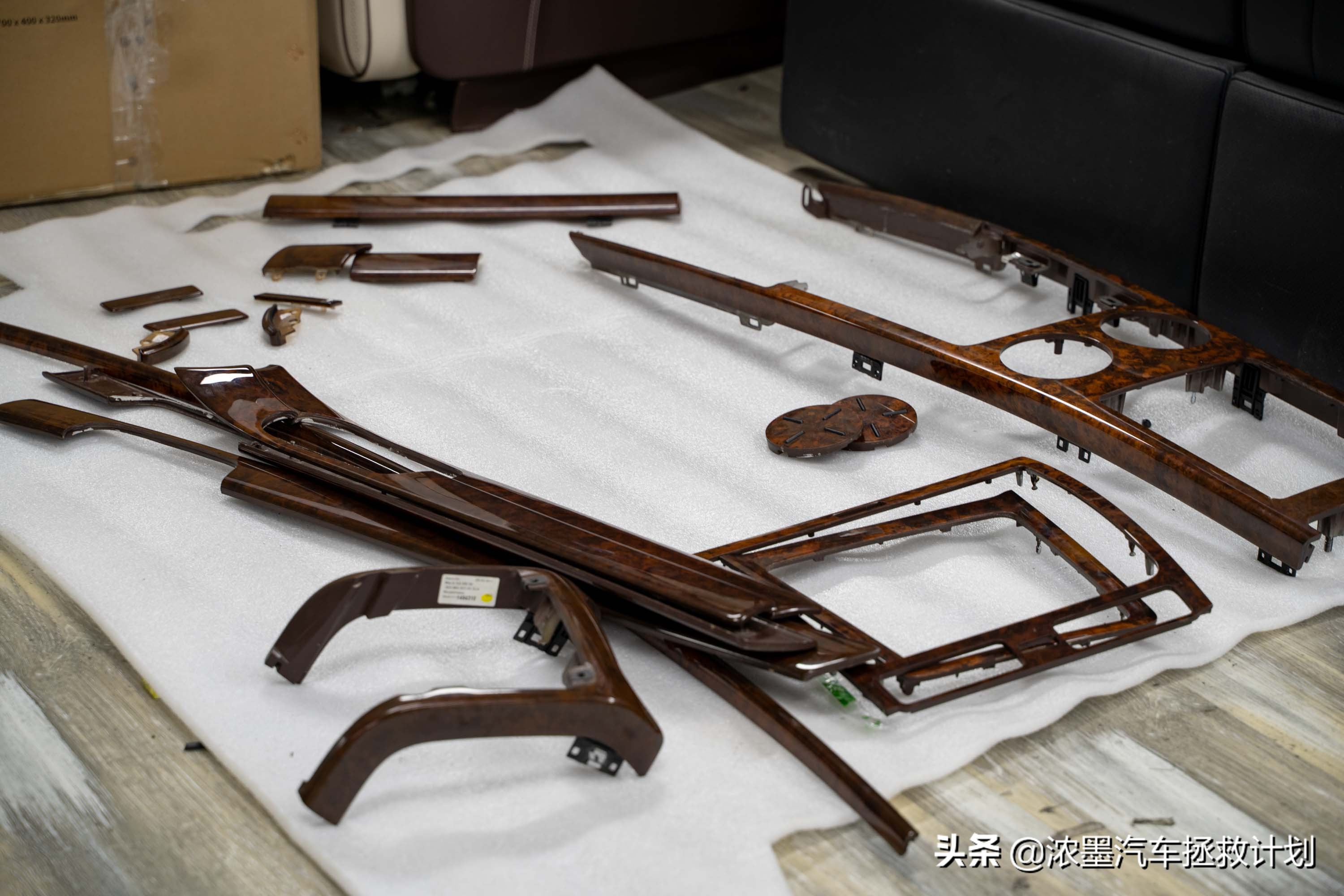 大众辉腾vr6,德系老款大众辉腾