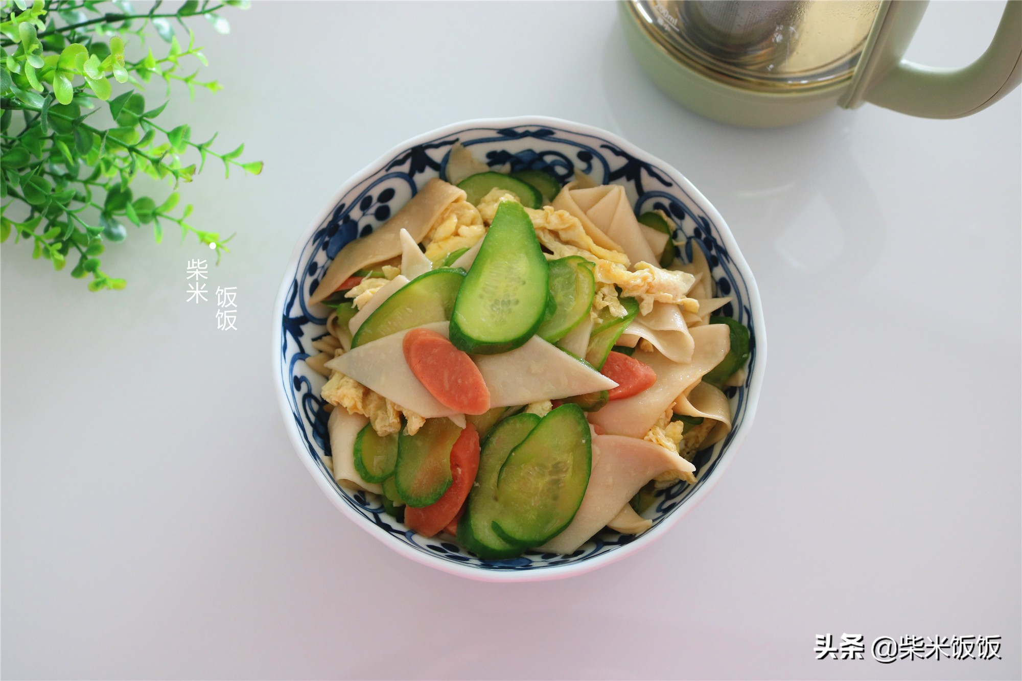 娘俩的午餐一菜一汤,娘俩的午饭简单又好吃