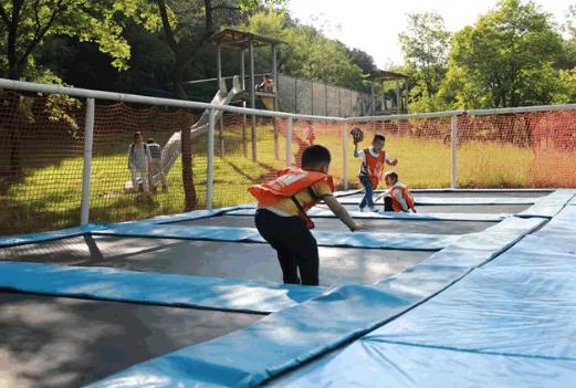 五一去香格里拉人多吗,西安出发香格里拉旅游攻略