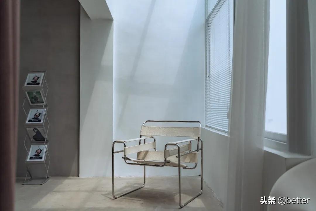 为了发条九宫格朋友圈，我花了330块钱还差点逼疯一个摄影师