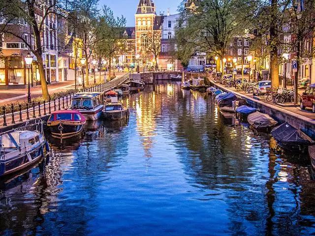 全球最值得去的25个地方,全球必去100个地方