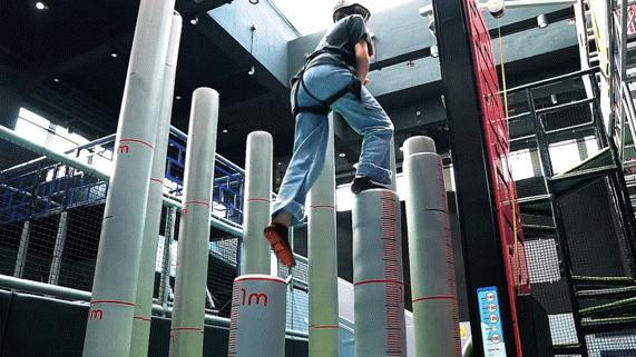 畅玩10000平米的主题乐园,郴州彩虹滑梯高空滑索