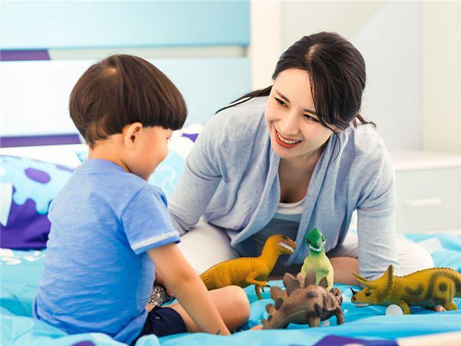 新生儿宝宝嘴巴闭不拢,新生宝宝嘴巴合不上