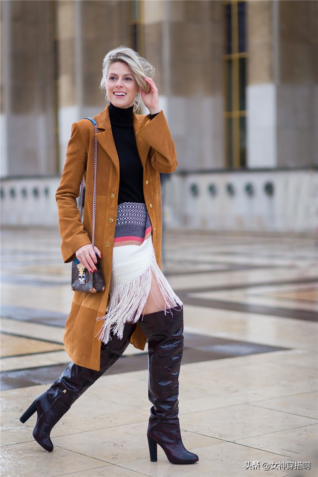 小个子穿过膝靴好看还是短靴好看,过膝靴高跟内增高短靴拉链款