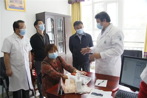 国家中医医疗队四川甘孜巡回义诊随笔之二——走泸定桥有感