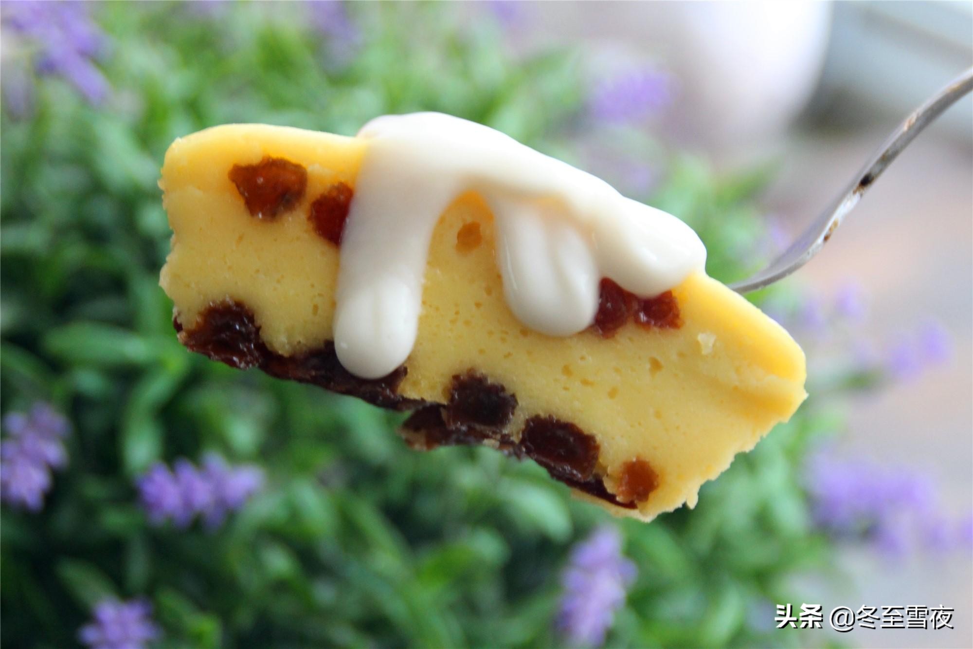 何炅教做酸奶蛋糕用什么面粉,何炅示范的酸甜小蛋糕教程