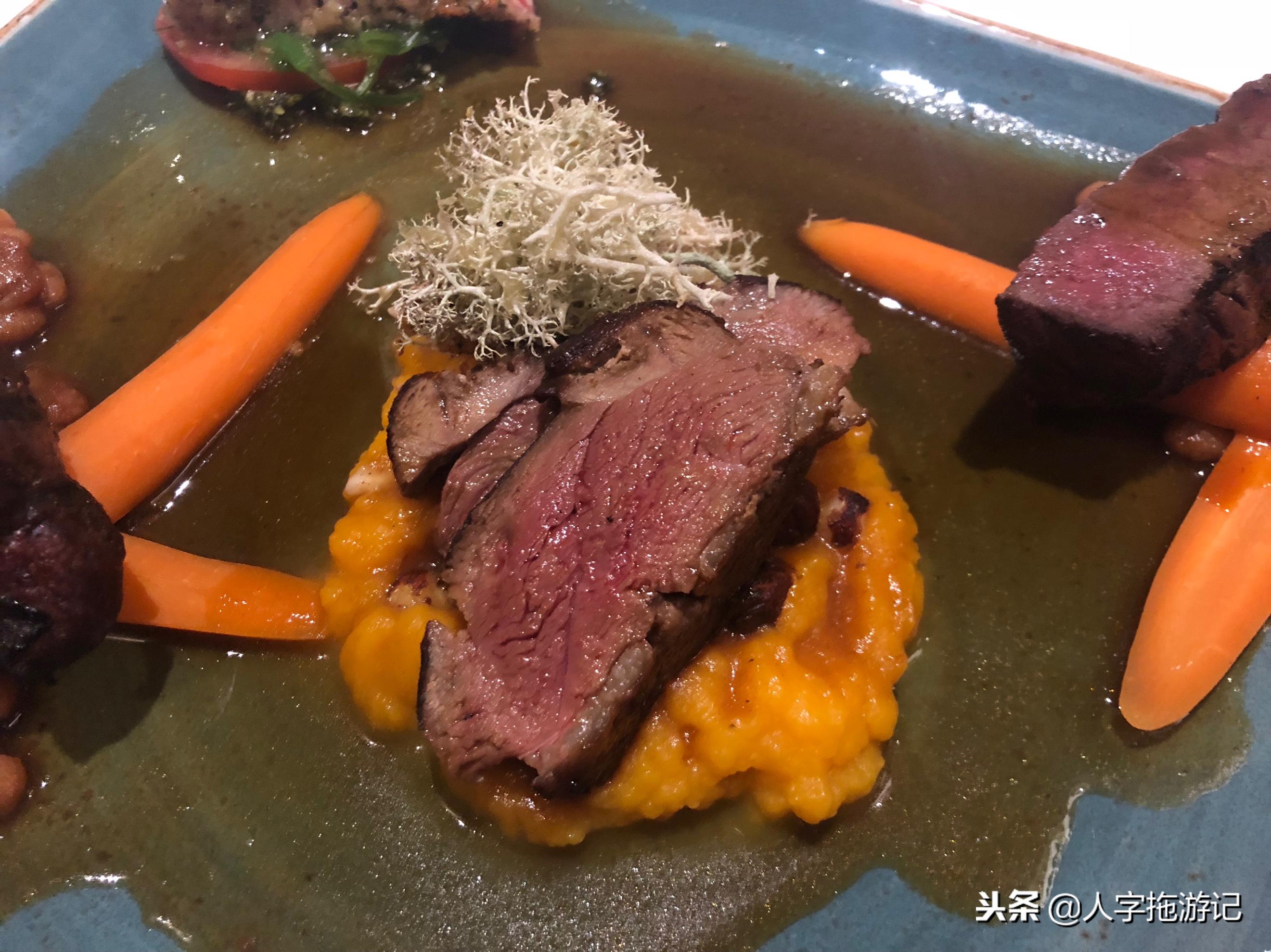 冬日极客，加拿大Wendake穿着狼爪去狼族