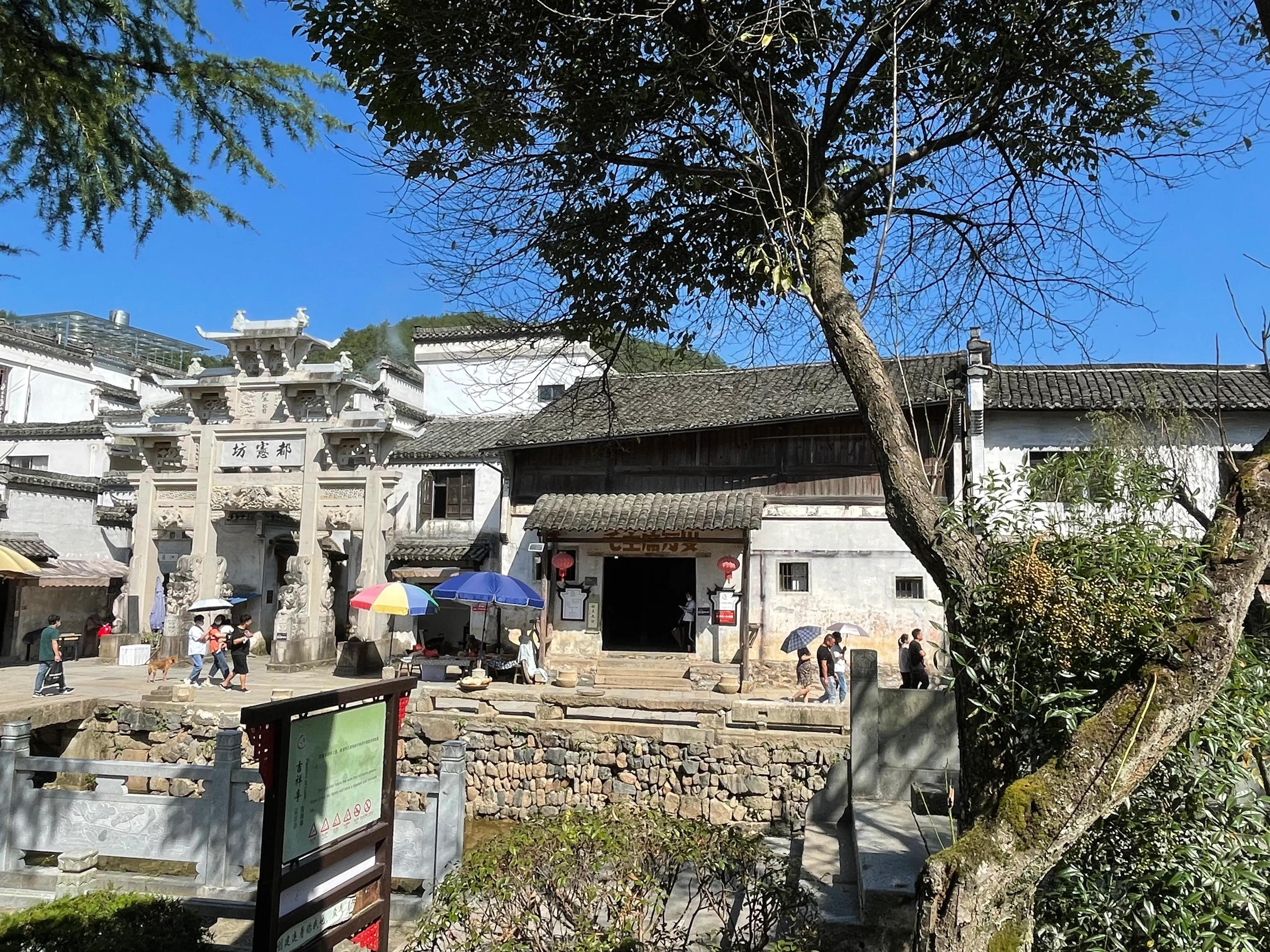 假期景区最好推荐,绩溪龙川5a景区