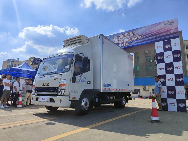 17年江淮帅铃货车值多少钱,江淮帅铃单排原厂厢货3米8