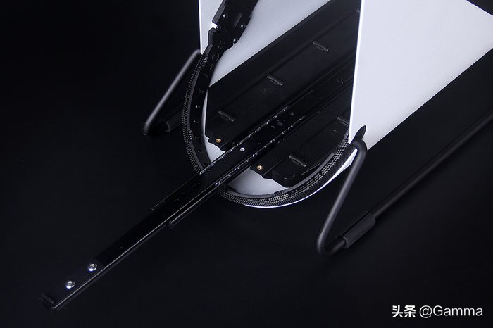 综合性能最好的itx机箱,安钛克itx机箱分体式水冷案例