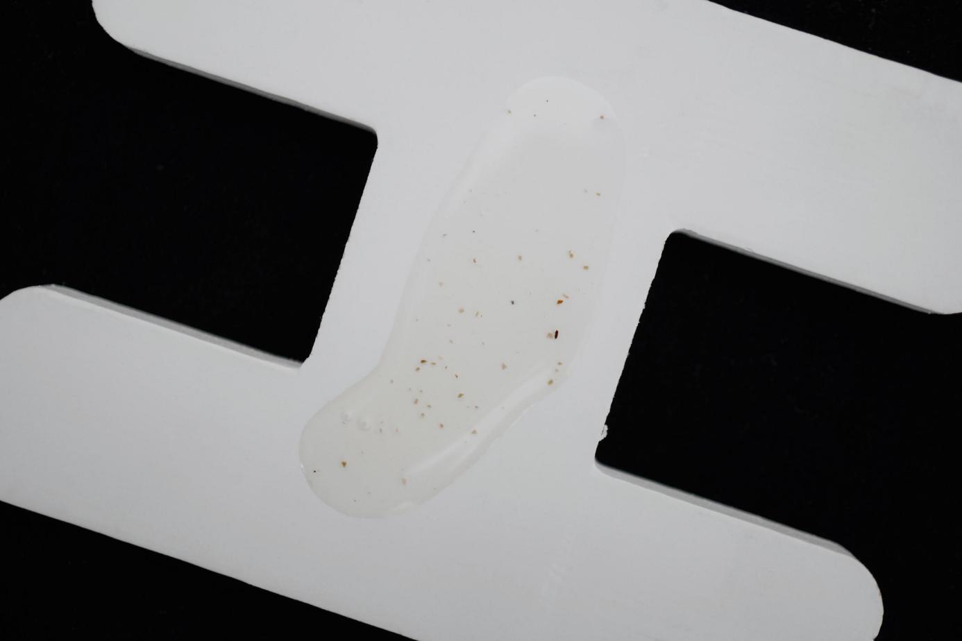 油性皮肤如何补水控油,油性肌肤控油小技巧