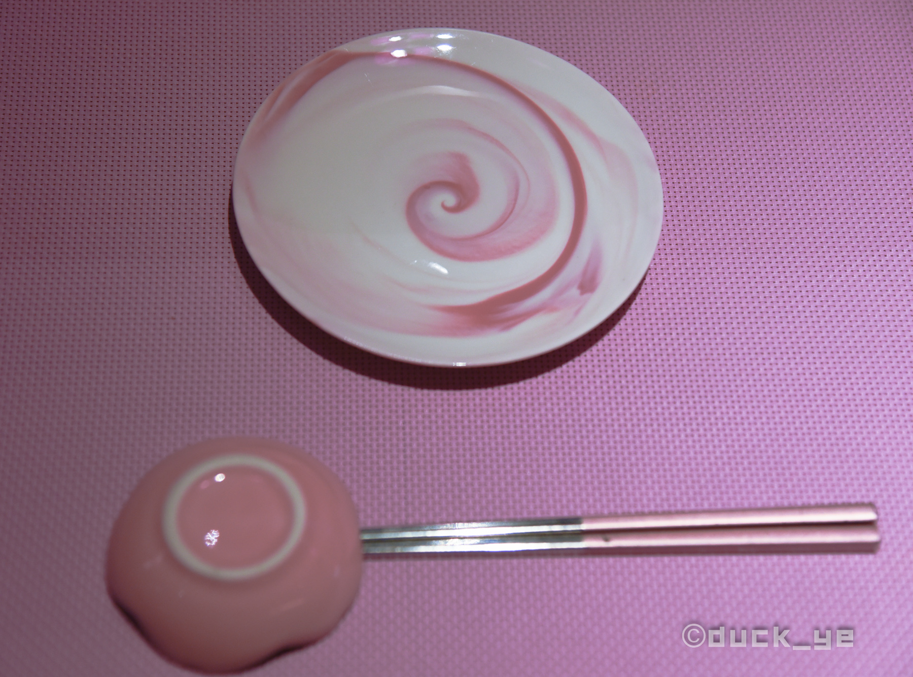 厦门镇邦路上粉嫩日式小店，店名让人忘不了，创意日式盖饭超赞