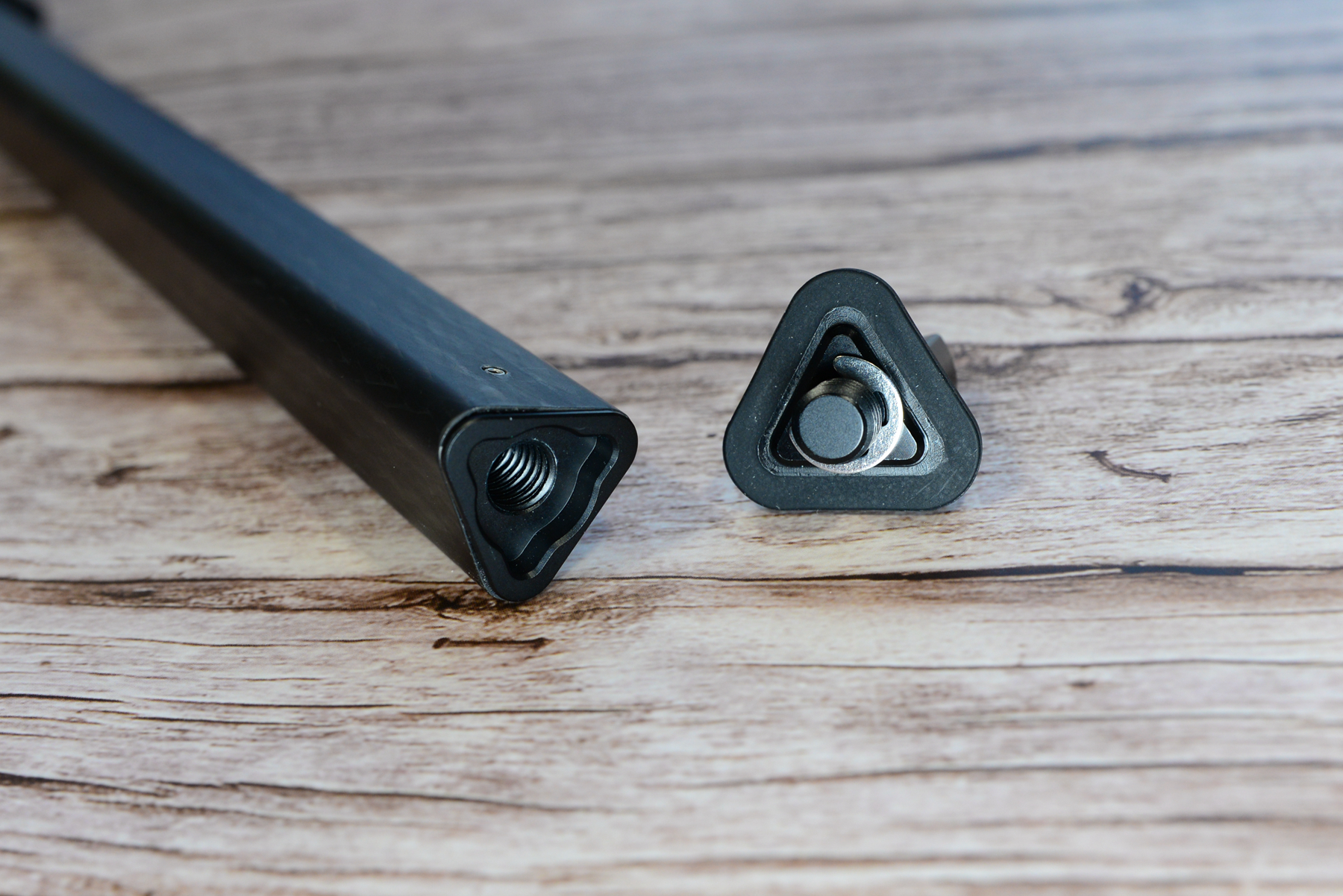 摄影好帮手,思锐便携碳纤维三脚架