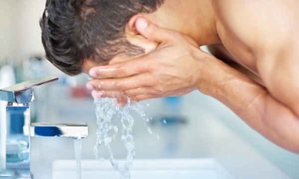 洗面奶男士控油祛痘印去黑头推荐,男士洗面奶推荐控油祛痘老爸评测