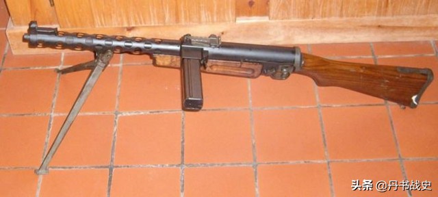 zk-383冲锋枪原型,zk-383可变射速冲锋枪
