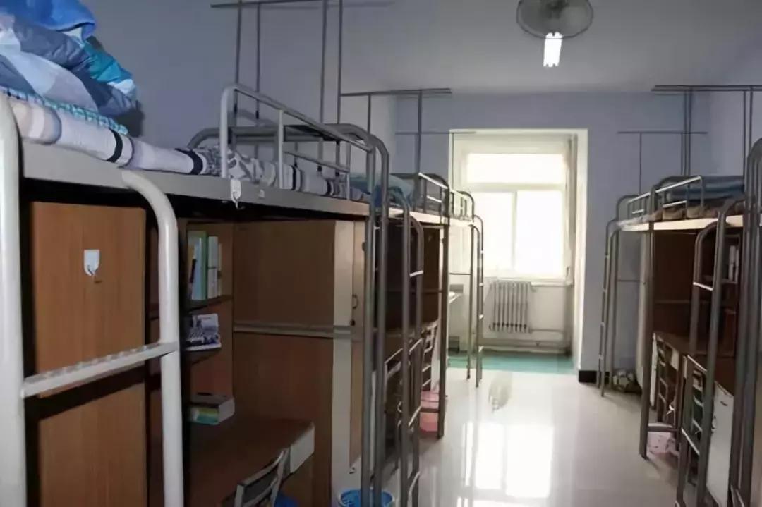 西安建筑科技大学大雁塔校区宿舍,西安高新职业技术学院宿舍