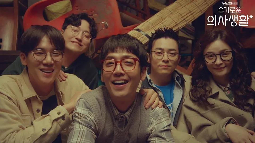 神仙级导演，一出手就是爆款，每周限量一集好焦急