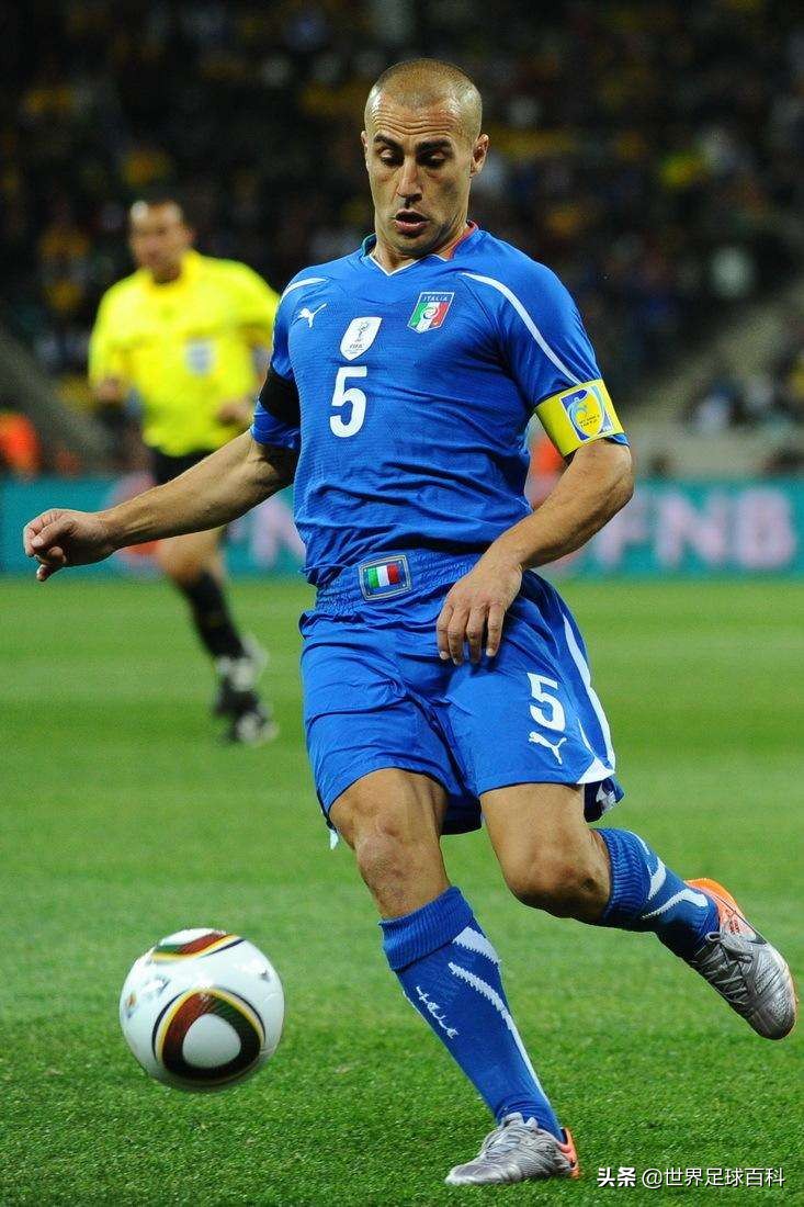 马尔蒂尼和内斯塔上场的动图,马尔蒂尼错失大力神杯