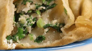 吃剩馄饨皮的做法视频,如何在家自制美味的馄饨