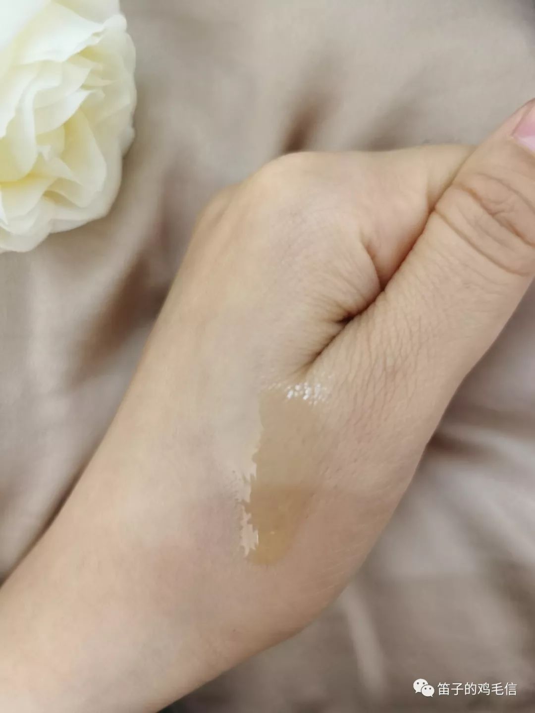 让你肌肤瞬间水亮透白,一招教你拥有水嫩肌肤