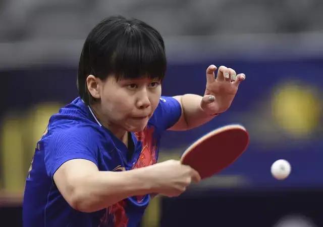 奥运冠军陈梦打乒乓球,国乒奥运冠军陈梦0-3惨败