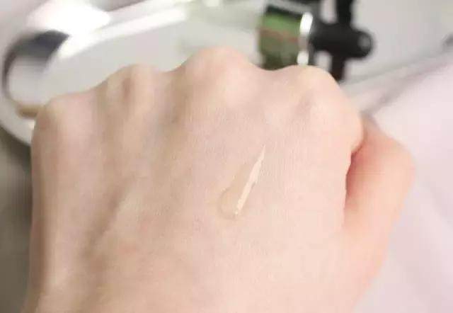 10年护肤心得，自用8款精华/肌底液深度测评，每款各有千秋附价格