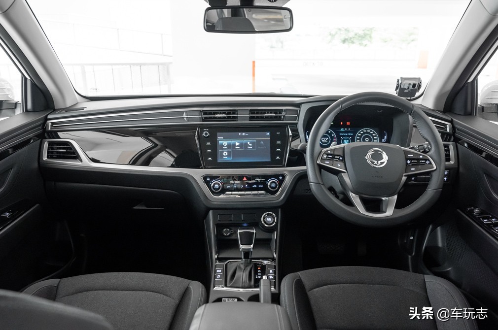 2011款双龙柯兰多操作指南 (双龙柯兰多家用车)