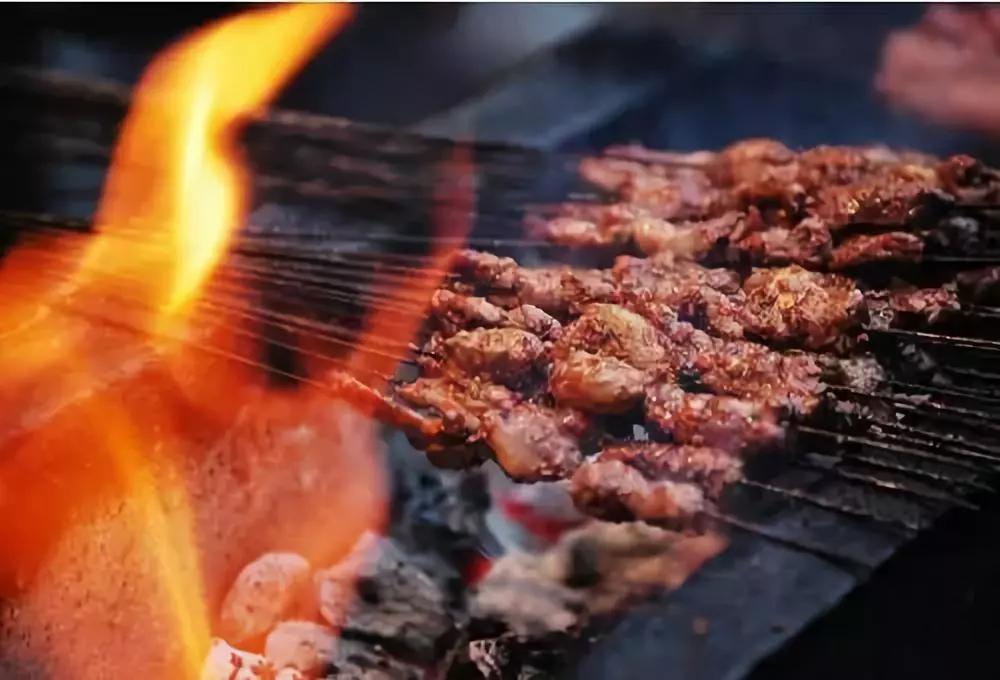 “大金链子小手表,一天三顿吃烧烤”徐州16家烧烤扛把子都在这儿