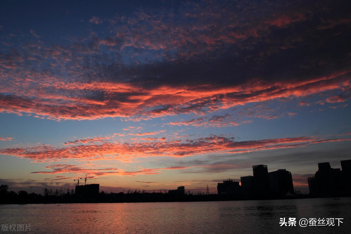 绍兴为何地灵人杰文人辈出,绍兴市一个人杰地灵的地方