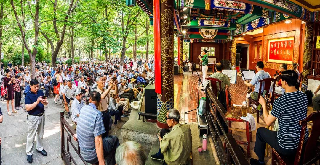 当名泉遇上曲艺,这样的济南你爱了吗?