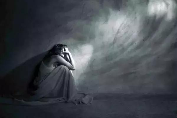 重度抑郁症杀人需要负法律责任吗,抑郁症患者涉嫌杀人判多少年