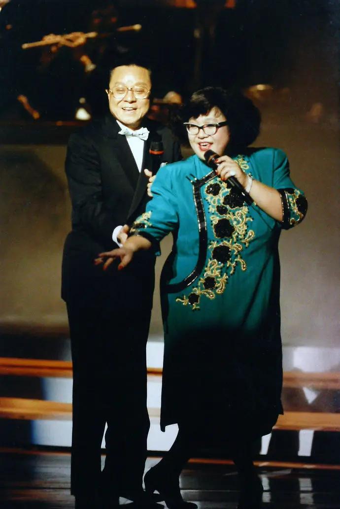 张学友干妈肥姐,张学友和沈殿霞女儿