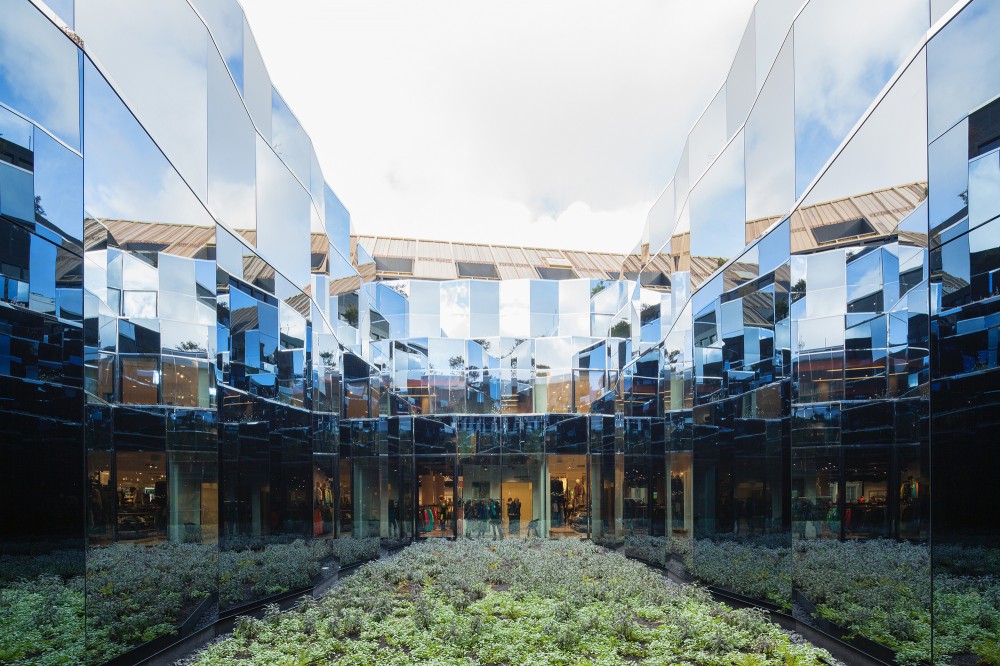 古典建筑身体比例，穿上现代的衣服也能惊艳动人