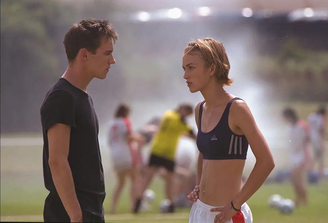 平胸的明星婚姻幸福吗,平胸女生能嫁入豪门吗