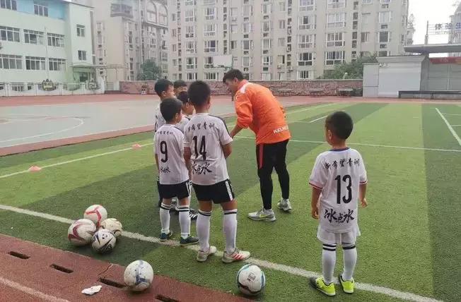 足球俱乐部招生训练营,新希望足球俱乐部