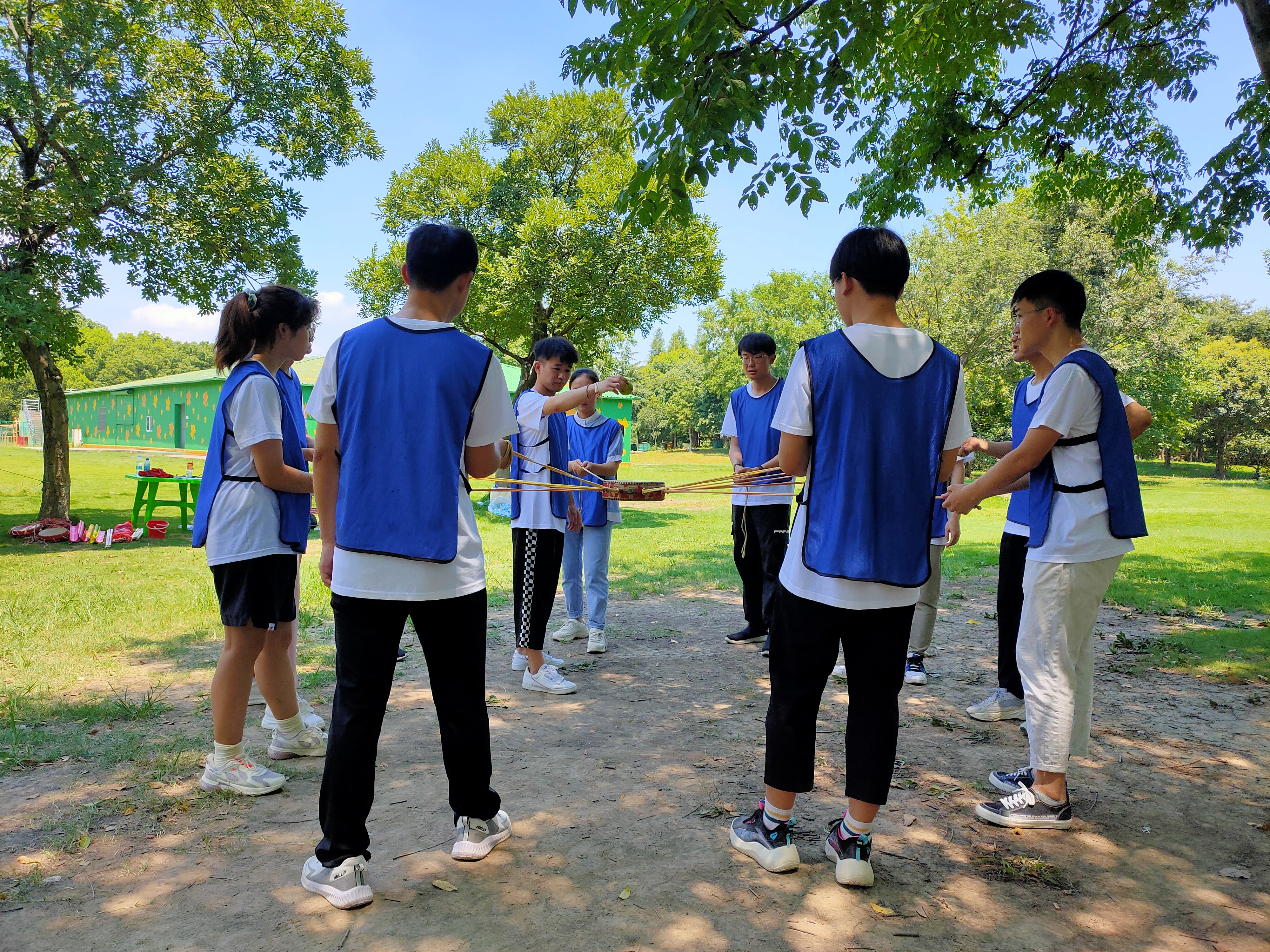 单位团建活动哪家团建游戏适合,团建活动方案策划书模板范文