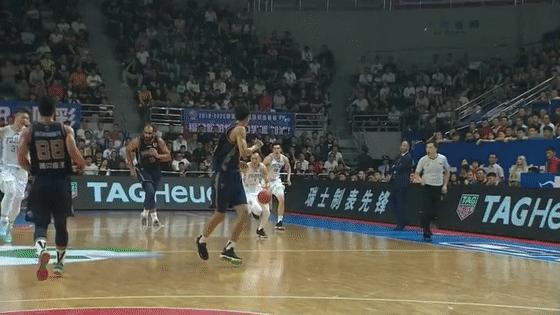 中国篮球历史最佳控卫陈江华,2006中国男篮vs美国陈江华三分