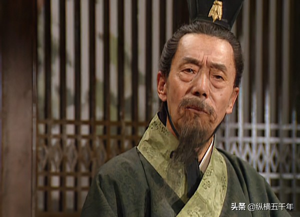 荀彧为曹魏大业立下赫赫功劳,荀彧死后谁是曹操的军师