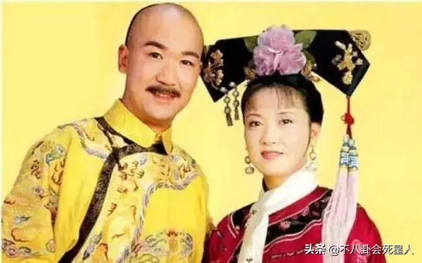 川渝女婿出名“怕老婆”，这5位男明星是典型，有的还跨国上门